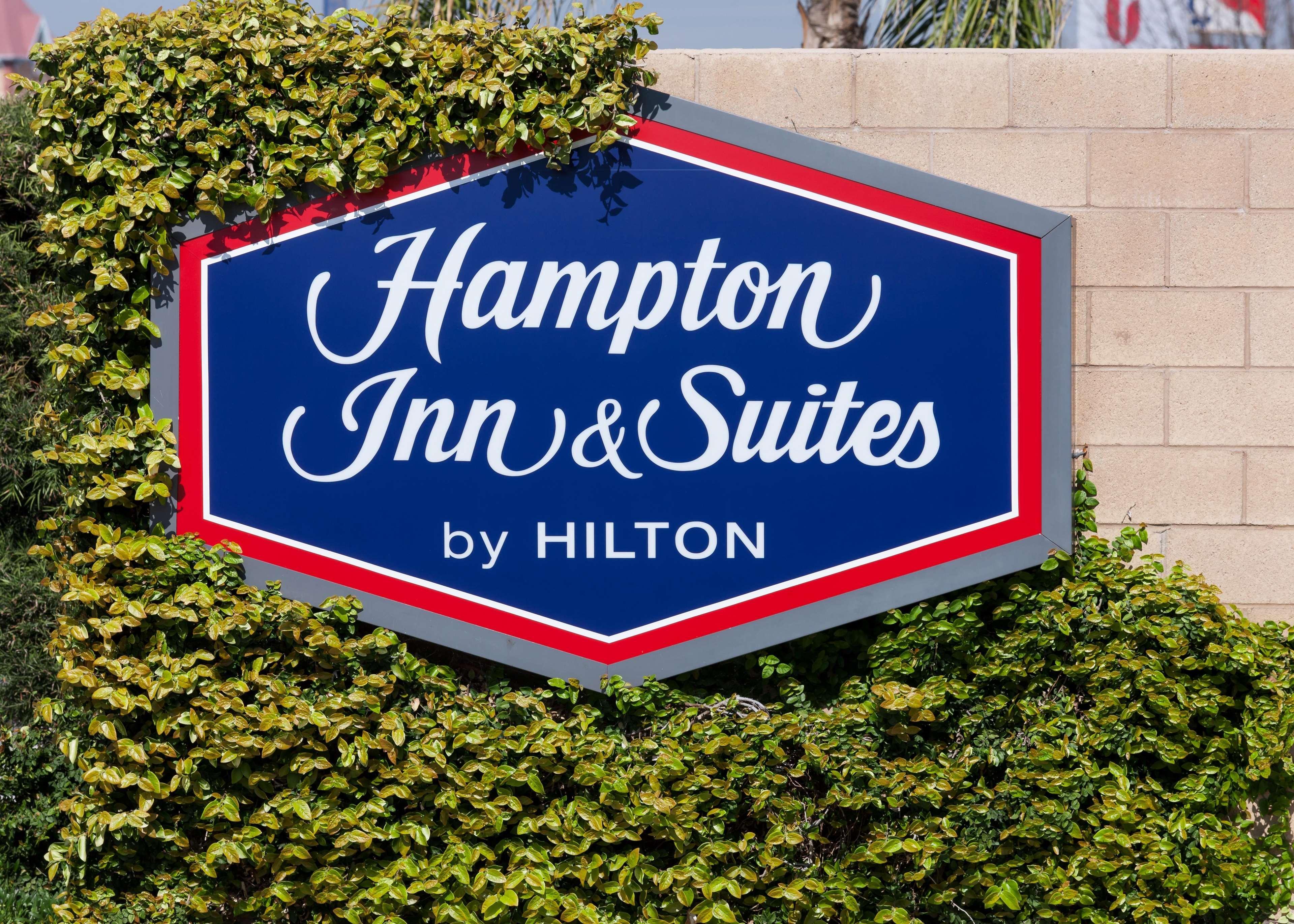 Hampton Inn & Suites Tulare Exterior foto